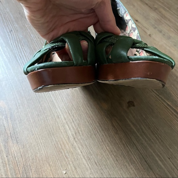 Seychelles Green Brown Wedge Heel Shoe Peep Toe Size 8 - Picture 3 of 13